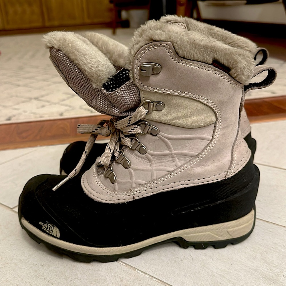 The North Face women’s winter boots